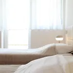 Kate's Apartment Split