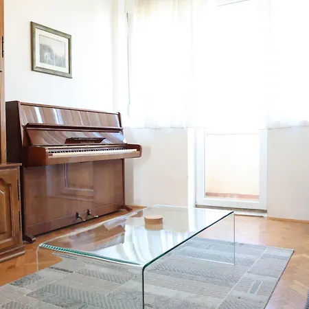 Kate's Apartman